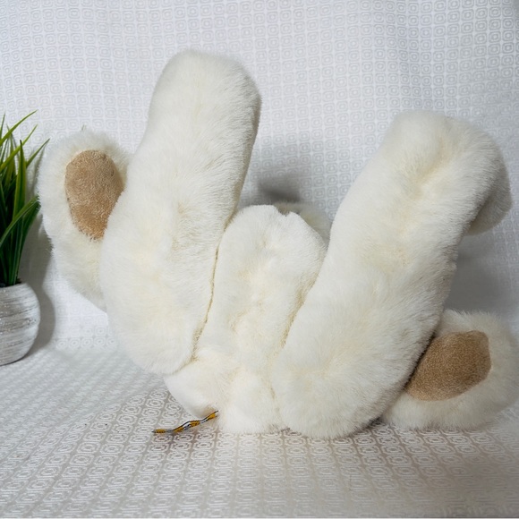 Vermont Teddy Bear White With rotatable Jointed Limbs, Head And Blue Eyes - Picture 9 of 12